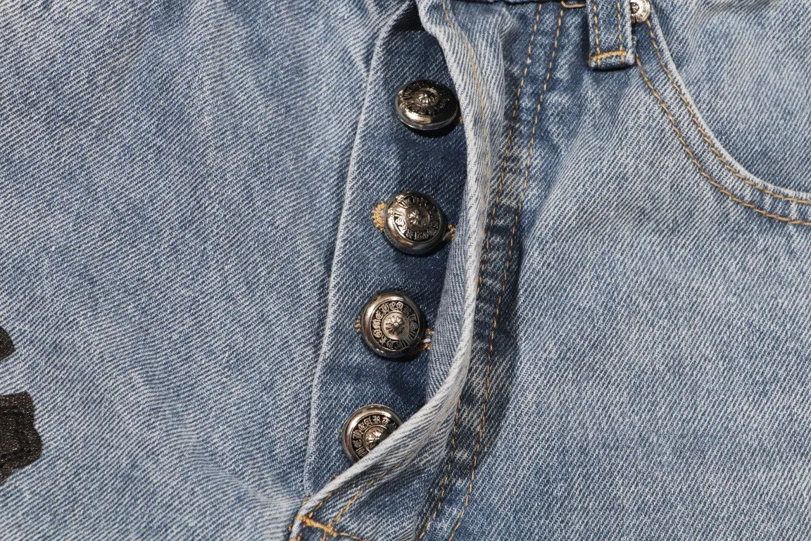 #8039 P270💰 GALLERY DEPT heavy-duty horsehair splicing color-blocked flared leather jeans. Original purchased and patterned to truly restore the ultimate vintage texture. Italian special cowhide print and then cut. Customized sheepskin three-layer thick thread leather. The whole body is spliced in heavy water washing process. Craftsmen hand-splash ink. You can see the details. Three-dimensional cutting version. Loose and comfortable, not picky on the figure. Look taller and thinner. Factory precision. Original quality control. Same style for men and women. Can be matched with couples. Versatile recommendation. Must-have jeans for all seasons. Color: blue Size: S-XXL (corresponding to 28-36)
